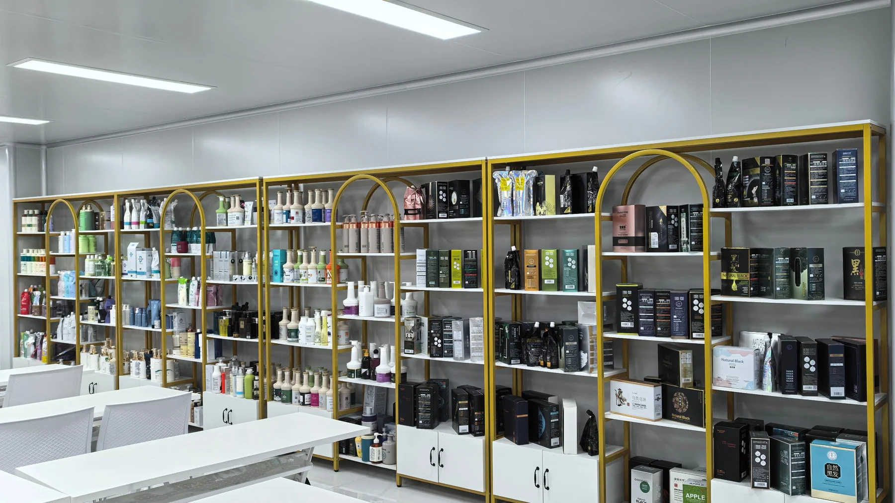 Kaiyi showroom display of hair care products